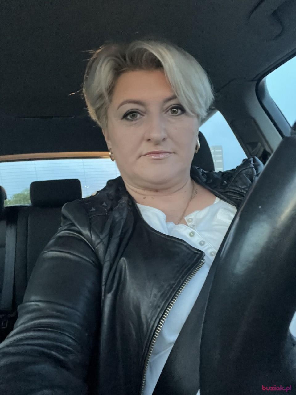 Moni, Kobieta, 49, Stuttgart, Niemcy, Zdjęcie: 2