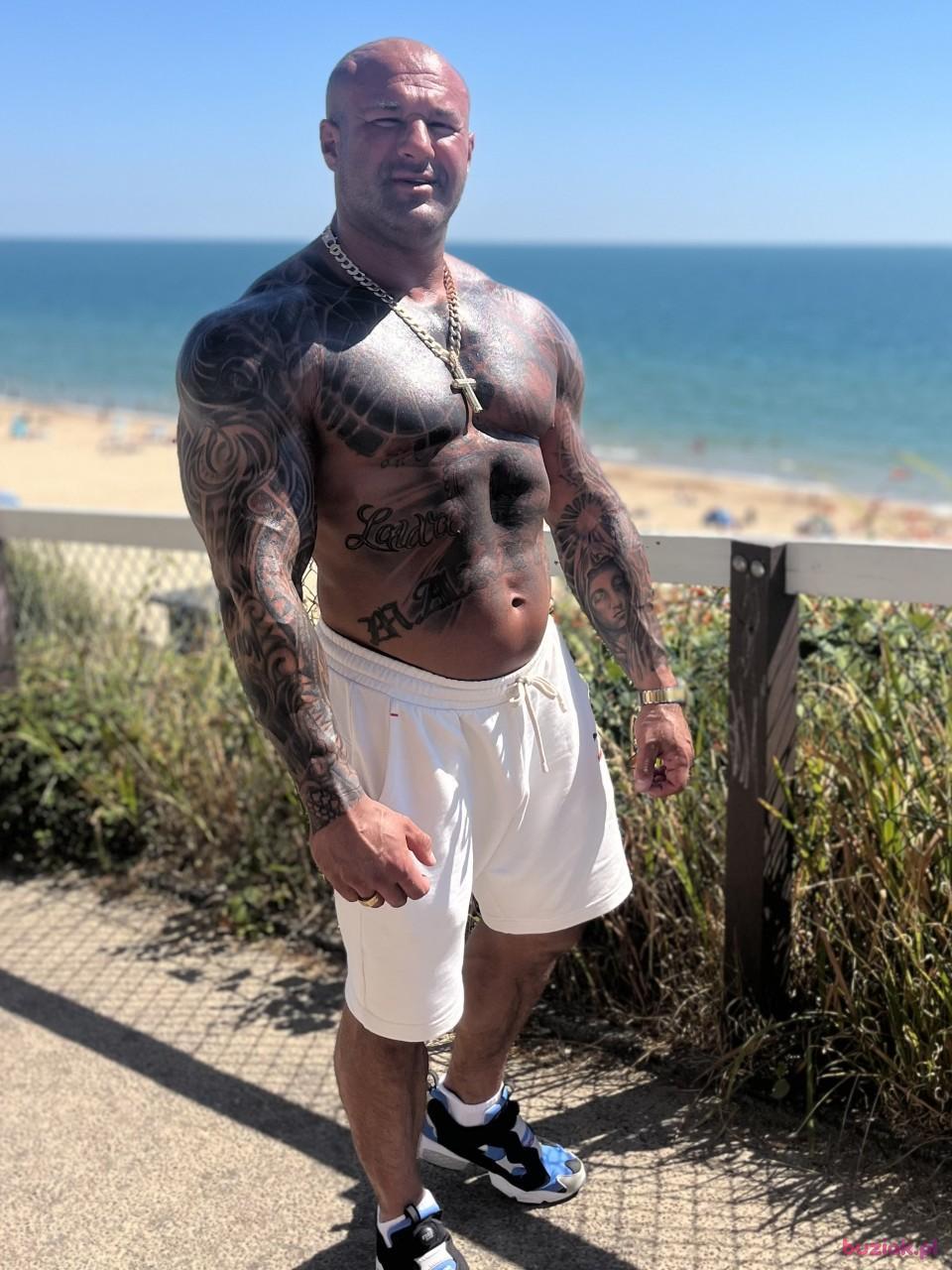 Krystian, Male, 46, Wielka Brytania, Photo: 8