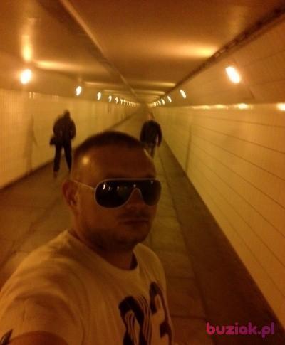 SamotnyWawa84, Mężczyzna, 42, Warszawa, Polska, Zdjęcie: 2