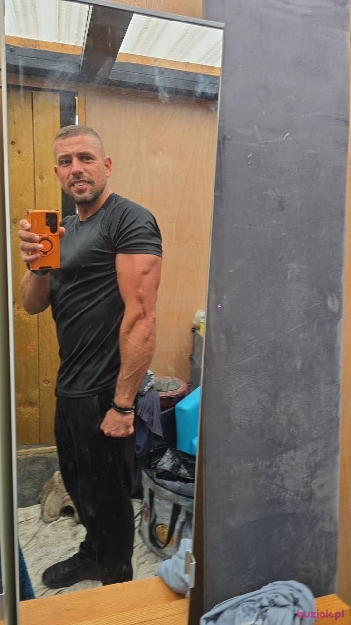 Kamil, Male, 34, Coatbridge, Wielka Brytania, Photo: 2