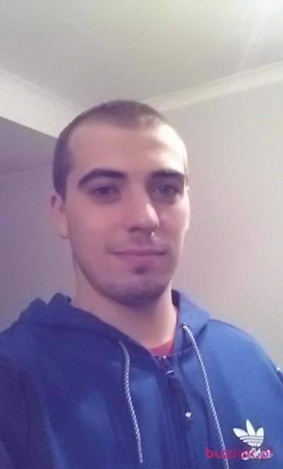 Dominik, Male, 31, Wielka Brytania, Photo: 2