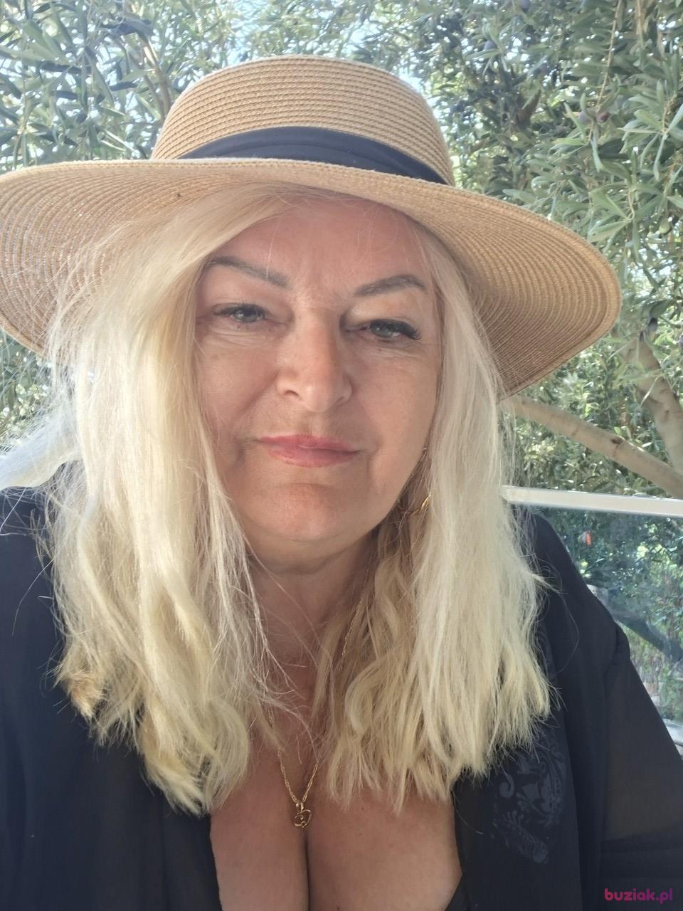 Wanda, Female, 66, Shipley, Wielka Brytania, Photo: 1