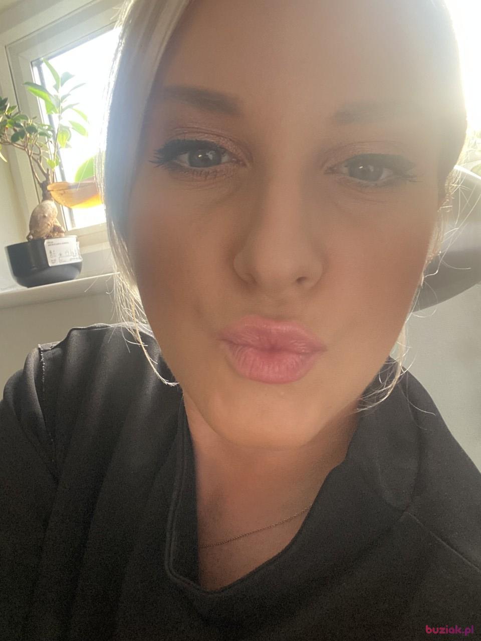 Karolina, Female, 41, Epsom, Wielka Brytania, Photo: 2