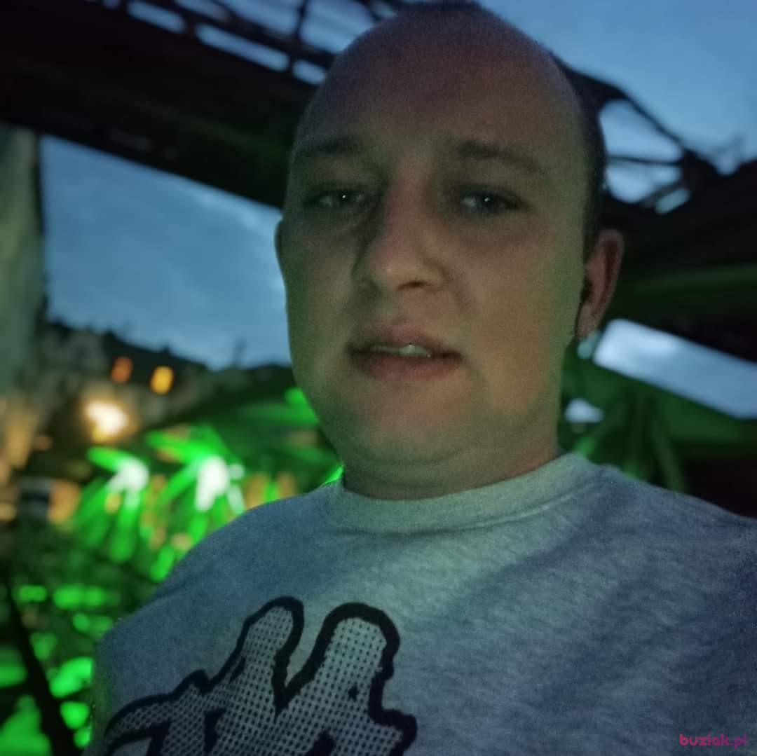 Artur, Mężczyzna, 31, Katowice, Polska, Zdjęcie: 2