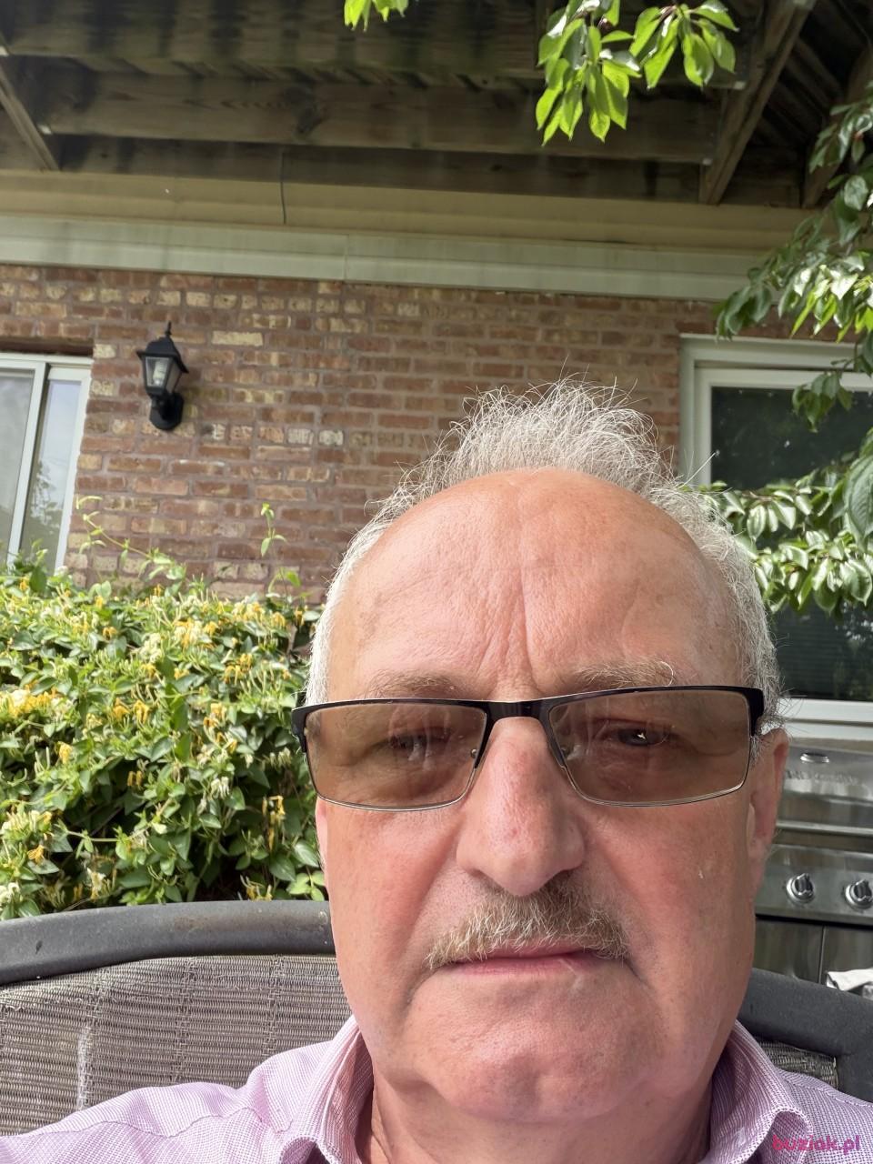 Robert, Male, 65, Chicago, USA, Photo: 2