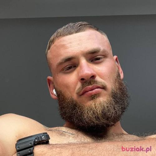 14888814, Male, 27 years, Wrocław