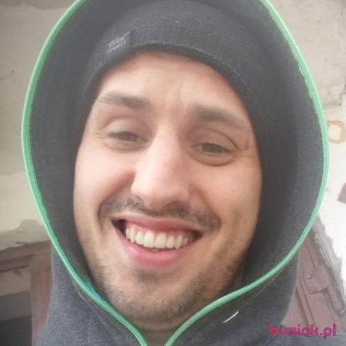 10051990, Male, 36 years, Trzebnica