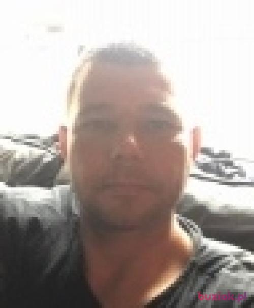 AdrianSt, Male, 43 years, Glasgow