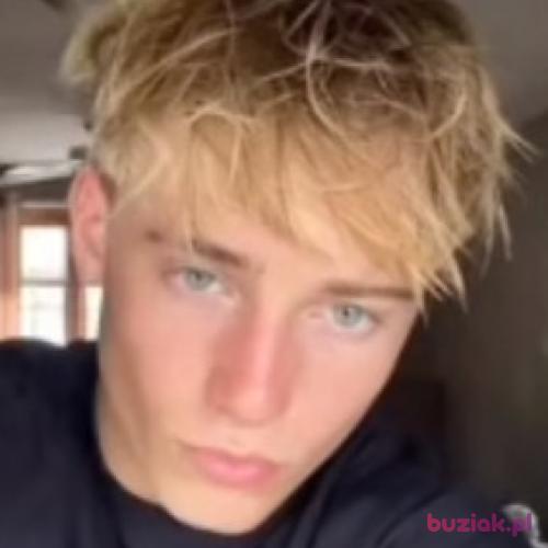 kacper1234598, Male, 18 years, Warszawa