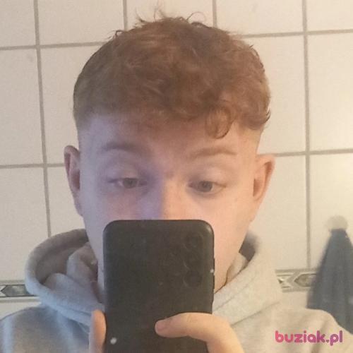 Adamek556, Male, 19 years, Hamburg