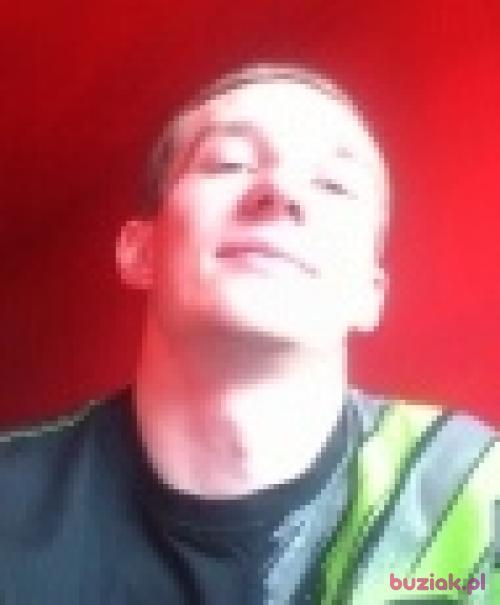 averus, Male, 34 years, Glasgow