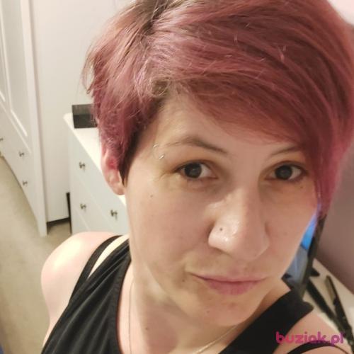anett8585, Female, 41 years, Hawkes End