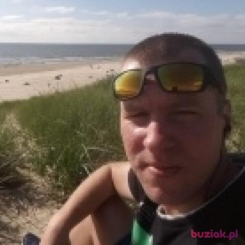 Piotrekbuzka198, Male, 42 years, Almere
