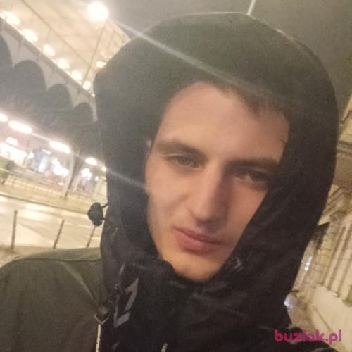 Mati98De, Male, 28 years, Jasień