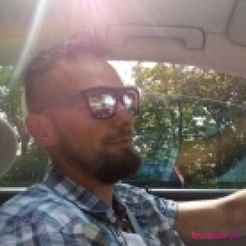 Bayell, Male, 47 years, Stade