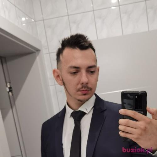 aielek, Male, 32 years, Arcen
