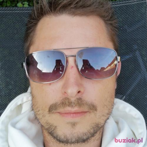 Lukusmily, Male, 42 years, Norwich