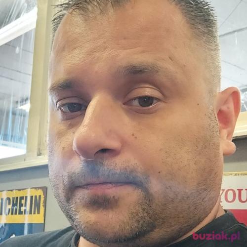 Naniwk1122, Male, 42 years, Ashford