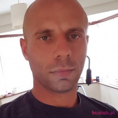 De84drimliv, Male, 42 years, Reading