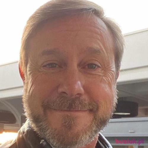 barrett1, Male, 62 years, Bournemouth