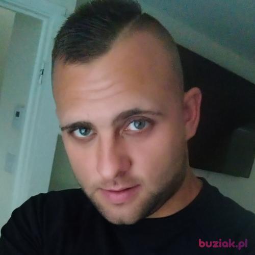 Krystian28, Male, 33 years, Lincoln
