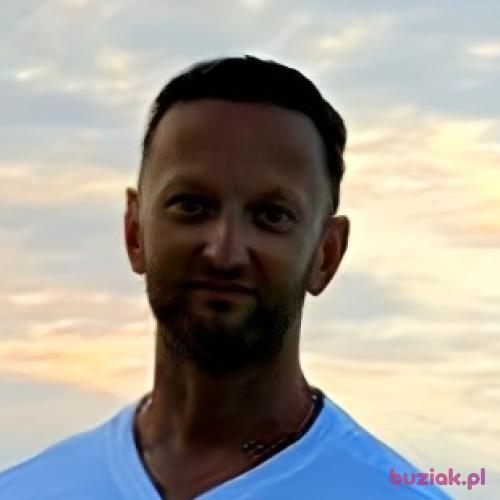Niekompatybilny, Male, 42 years, Chester