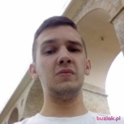 Kucharzwm, Male, 28 years, Oława