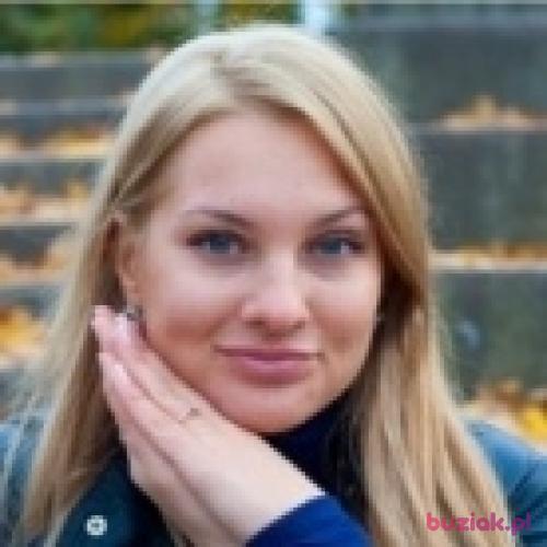 sdfghdfgh, Female, 46 years, Berlin