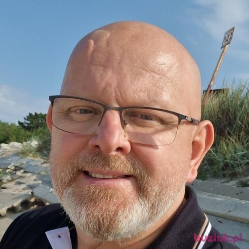 hotMarek, Male, 54 years, Oadby