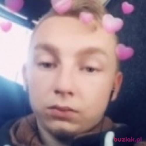 Adi2035, Mężczyzna, 28 lat, Sieradz