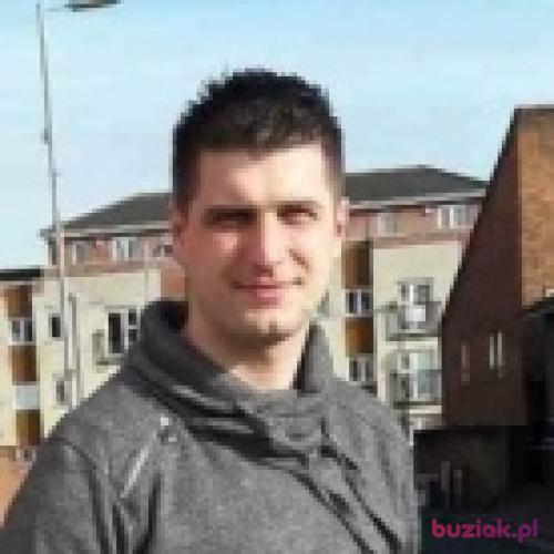Dwoogie, Male, 34 years, Fareham