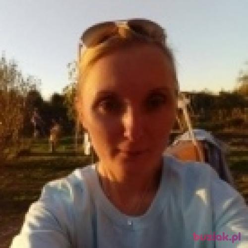 OnaHannover, Kobieta, 40 lat, Celle