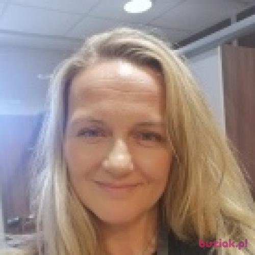 Monwrex, Female, 46 years, Liverpool