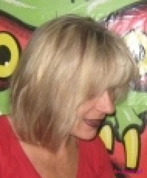 ewut, Female, 64 years, Portsmouth