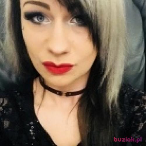 Anjirina, Female, 34 years, Winchester