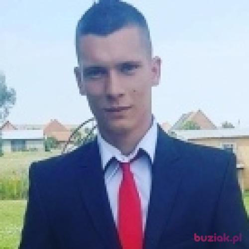 Poziomekkk, Mężczyzna, 28 lat, Oleśnica