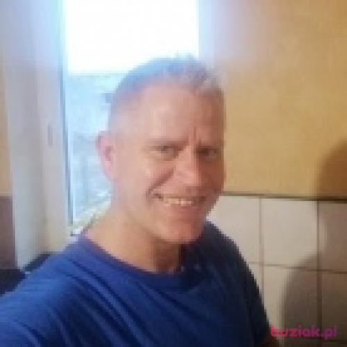 aro421, Male, 48 years, Boston
