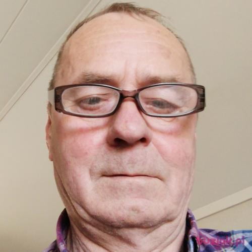 Melk, Male, 66 years, Ostrowiec Swiętokrzyski