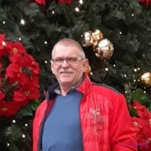 wia, Male, 71 years, Bielefeld