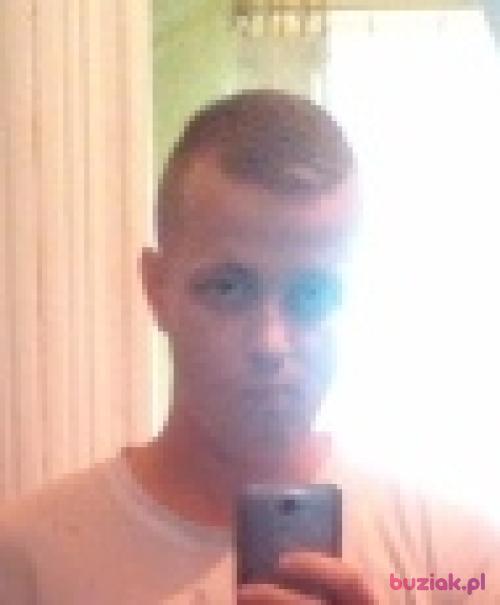 Tomaszekgrchw, Mężczyzna, 33 lata, Warszawa