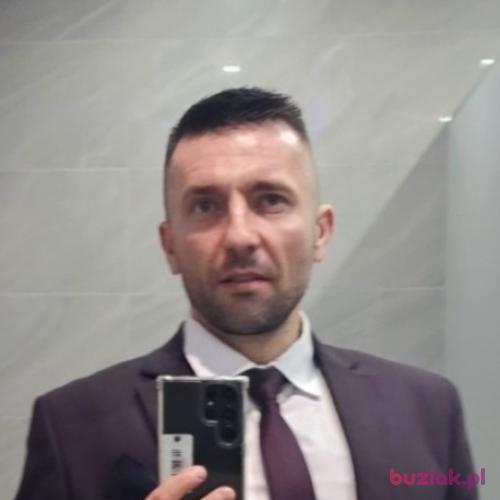 Mac1234abc, Male, 43 years, Winsford
