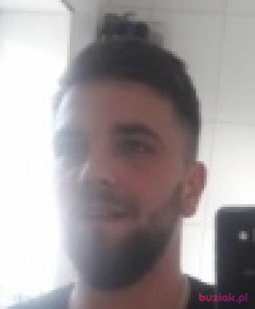 AdamekSlough, Male, 34 years, Slough