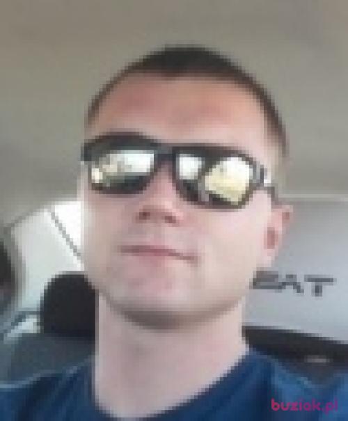 Dominik208, Male, 31 years, London