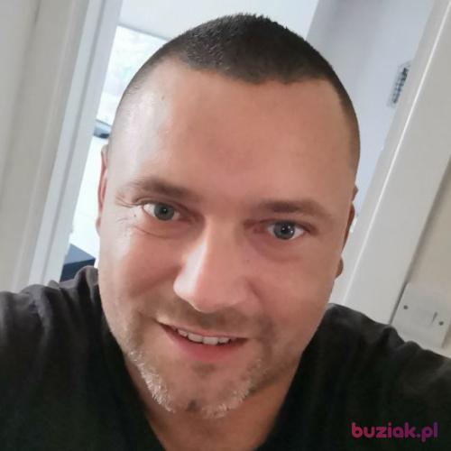 Chris1985, Male, 41 years, Gorseinon