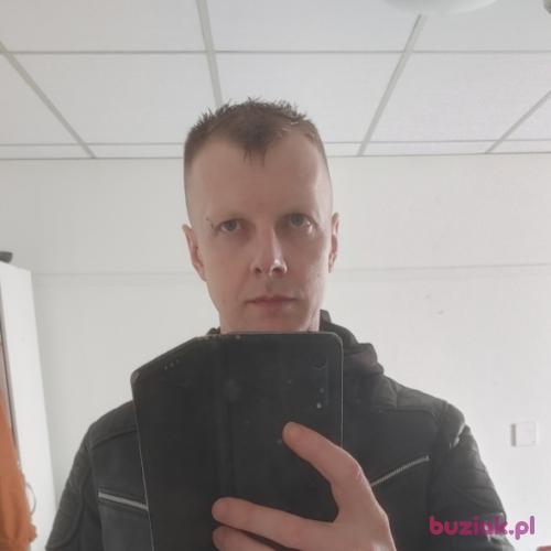 Danii32, Male, 41 years, Arcen