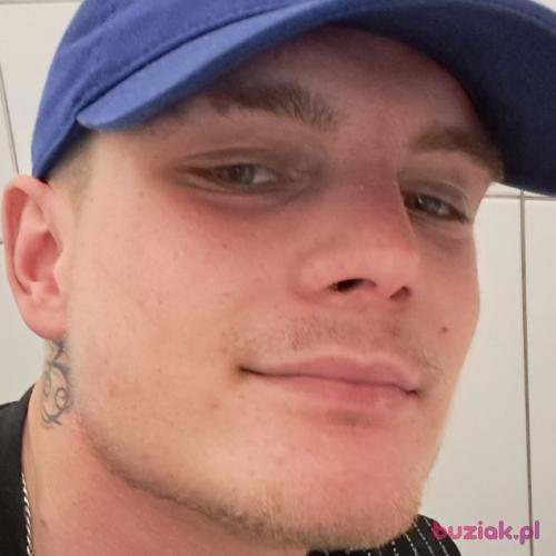 dinusssie, Male, 23 years, Kielce