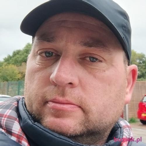 Piotras_777, Male, 49 years, Reading