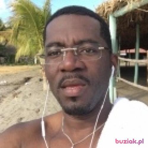 robertsong82, Male, 43 years, Paris Ile de France