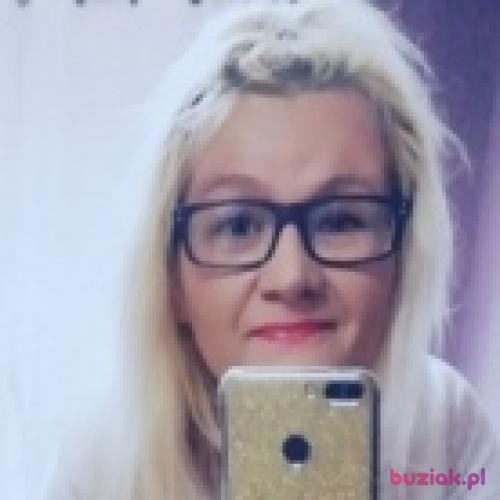 Kinga2526, Female, 33 years, Broughton