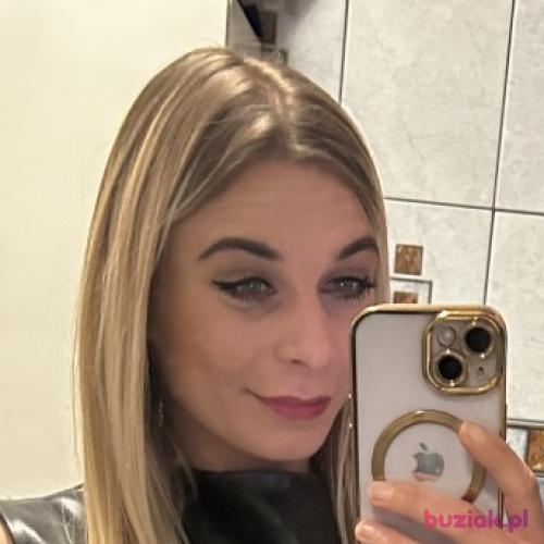 para_nl, Female, 28 years, Eindhoven
